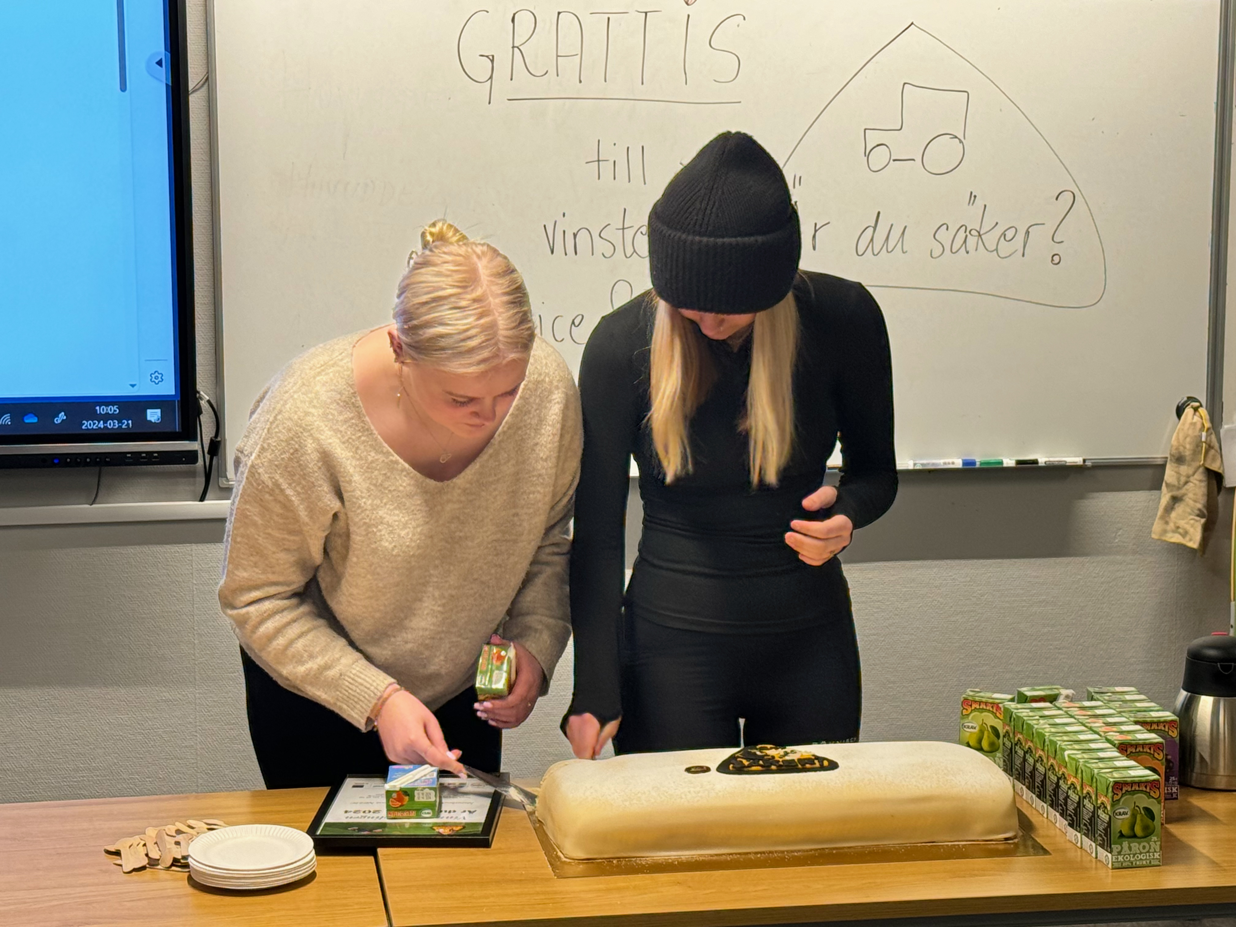 Alice Anderzen och Tea Davidsson,