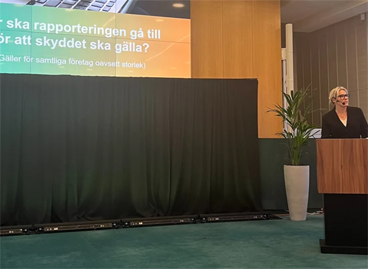 Chefsjurist Tina Nordenbrink gav viktig information om Visselblåsarlagen.