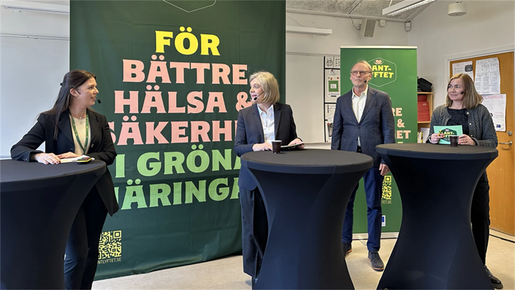 Ebba Zettergren, Lantlyftet, Lena-Liisa Tengblad, Gröna arbetsgivare, Jörgen Fransson, Jordbruksverket, och Sara Westholm, Lantlyftet, under lanseringseventet.